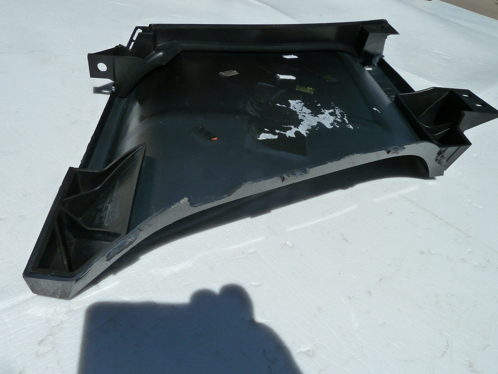 08-15 Audi R8 Spider Left Quarter Panel Insert Wing Side Air Intake Pillar trim 