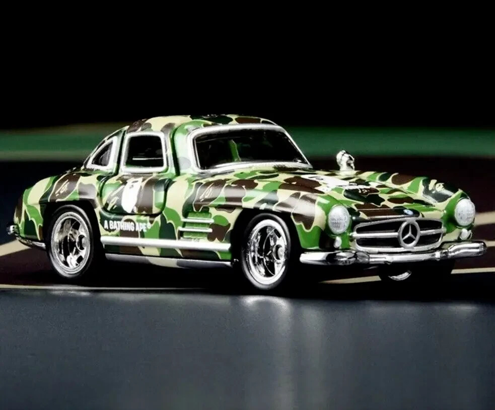 BAPE x Hot Wheels 1955 Mercedes Benz 300SL Camo Jungle - IN