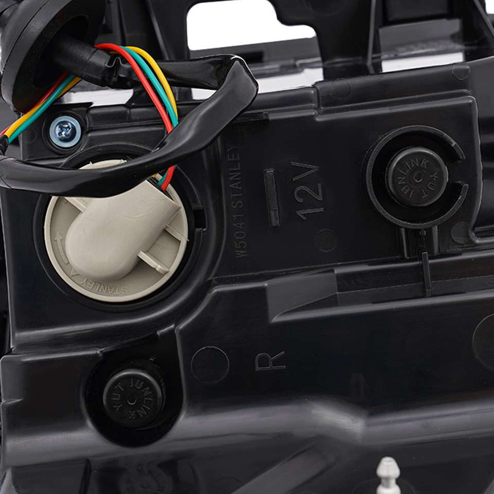 20212023 For Nissan Armada LED Tail Lights Lamps Rear Brake Lights