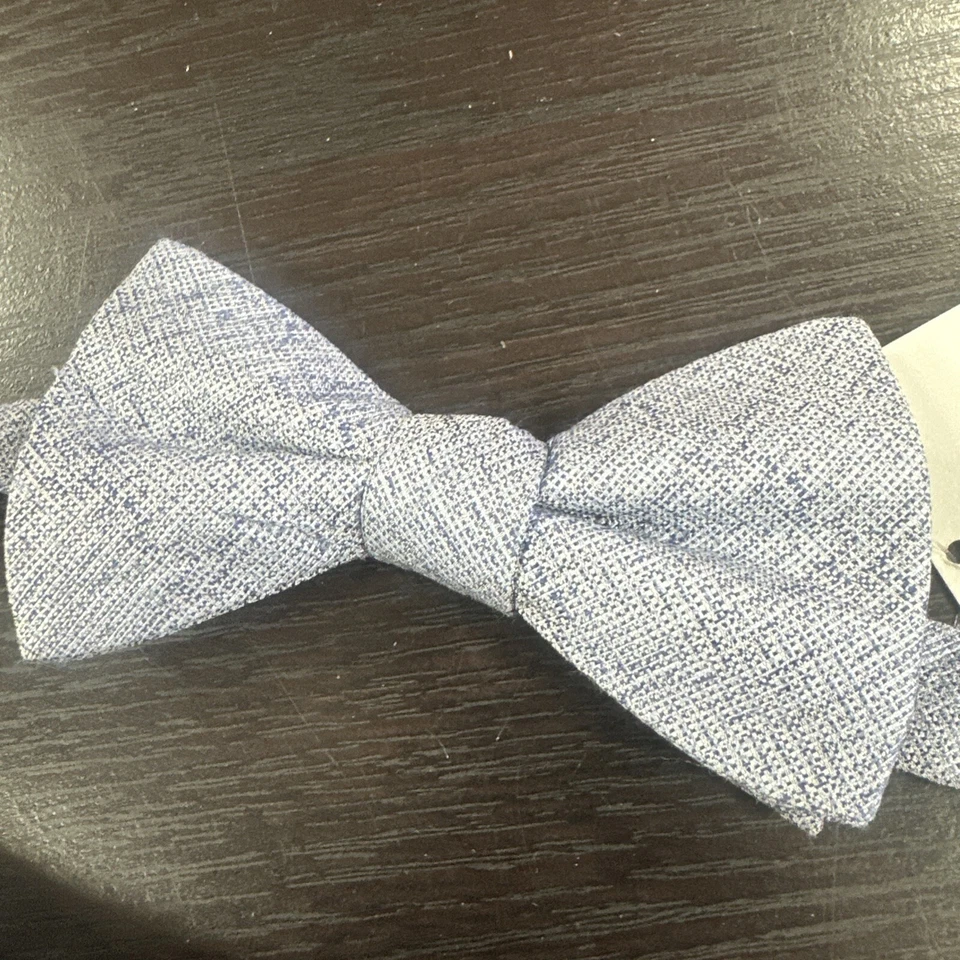 Pajarita de seda para hombre Ryan Seacrest Distinction en Hendrix sólida venta al por menor $49,50 nueva Foto 2 de 4