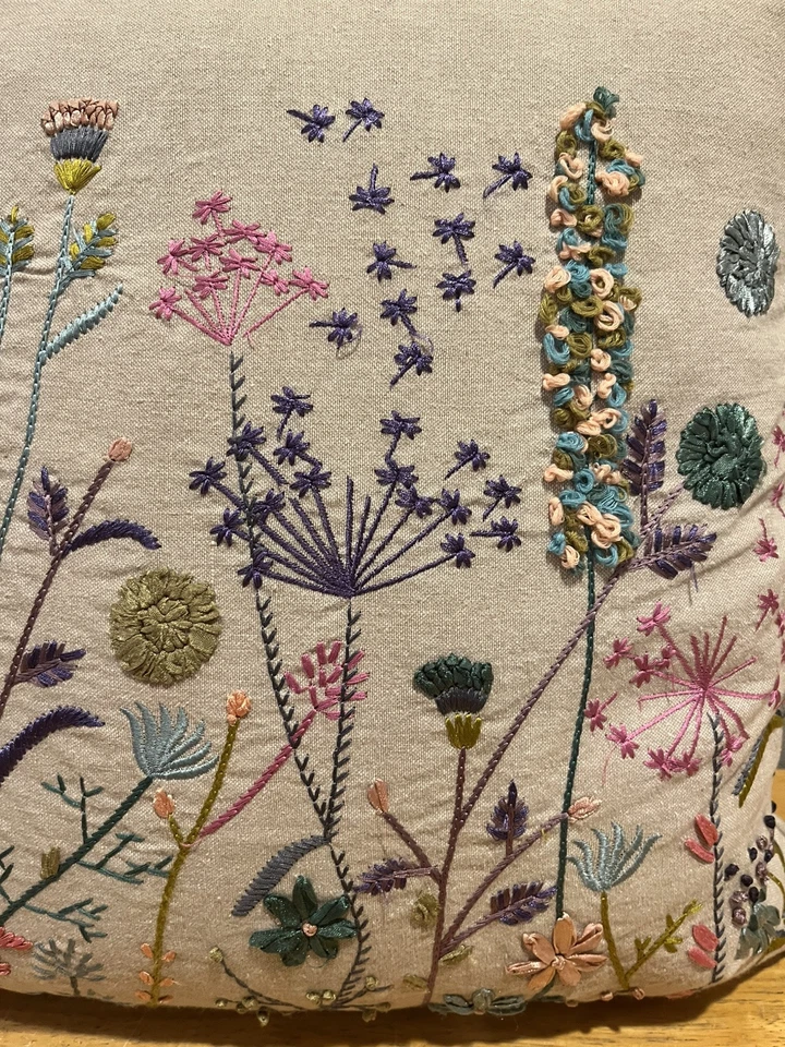 Secret Celebrity Floral Embroidered Throw Pillow 18x18” Flowers Spring - Image 3 of 4