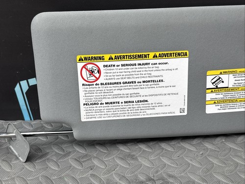 2023-25 FORD F250 F350 SUN VISOR LEFT W/ ILLUMINATION & GARAGE OPENER GRAY *NOTE - Picture 3 of 10