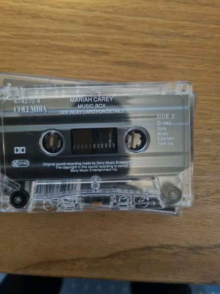 MARIAH CAREY 2 Cassette Tape Lot Emotions and Daydream Music Box - Image 4 of 4