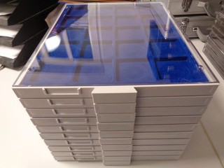 10 Stück Münzboxen in klarglas für hunderte Münzen meist eckige Einteilungen