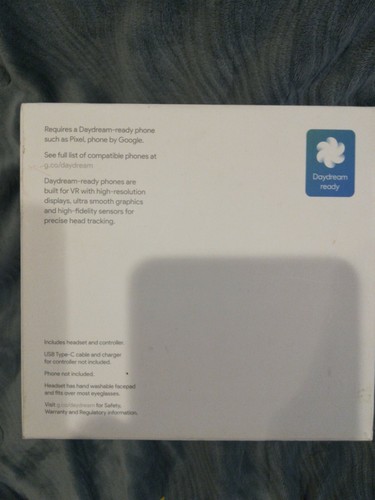 Google Daydream View VR Headset - Slate - Picture 2 of 4