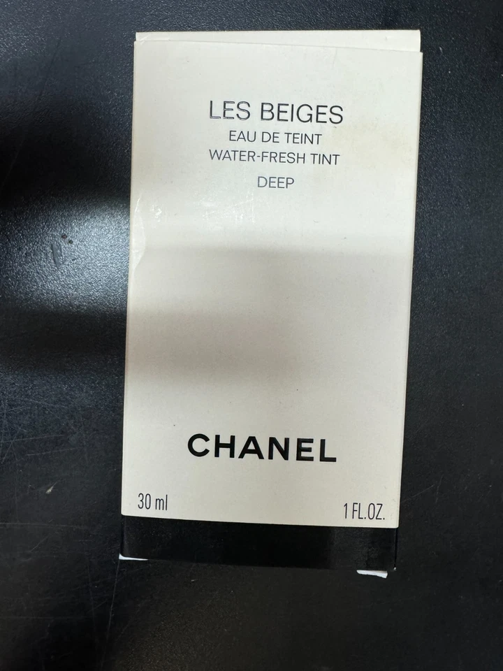 CHANEL LES BEIGES  WATER-FRESH TINT  30 mL / 1 oz Different Tints - Image 3 of 4