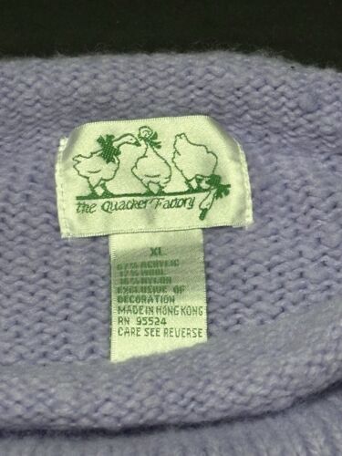 The Quacker Factory Holiday Sweater With A Front And Back White Snowflake. XL - Picture 3 of 7