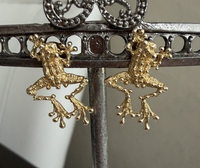 14k Yellow Gold Frog Earrings