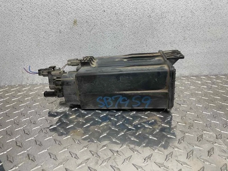 2007-2012 Nissan Sentra Nissan Versa Nissan Cube Fuel Vapor Canister Assembly - Image 2 of 4