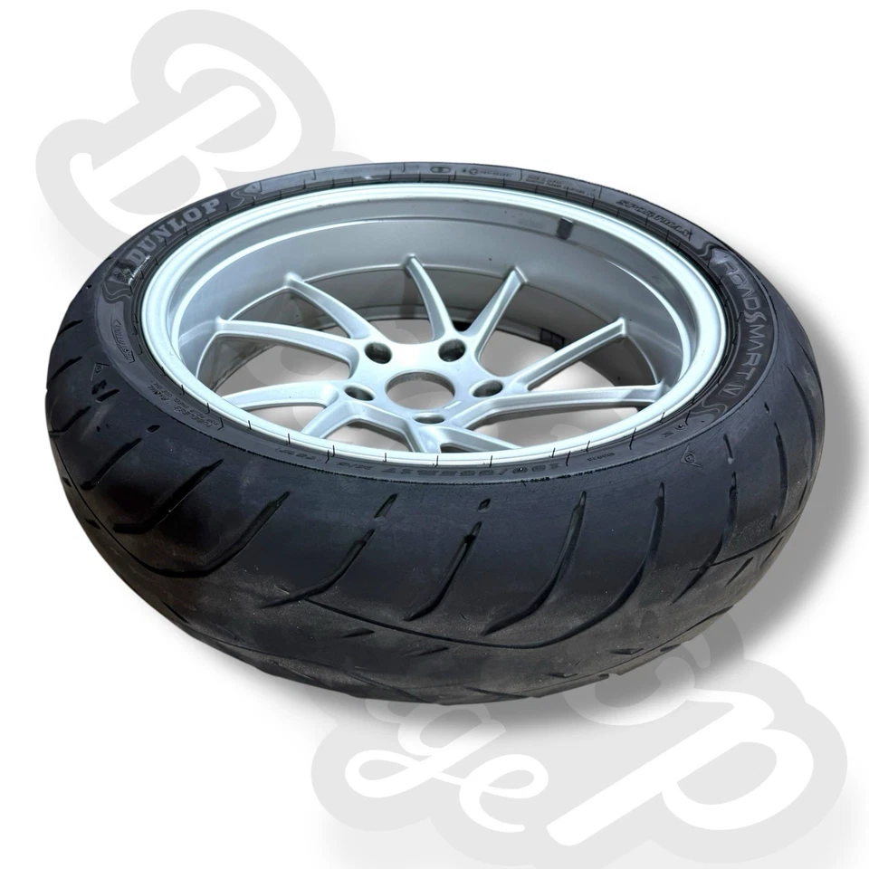 宝马 R1200R R1200RT R1200RS & R1250R R1250RS R1250RT 后轮圈和轮胎 — 第 4/4 张图片