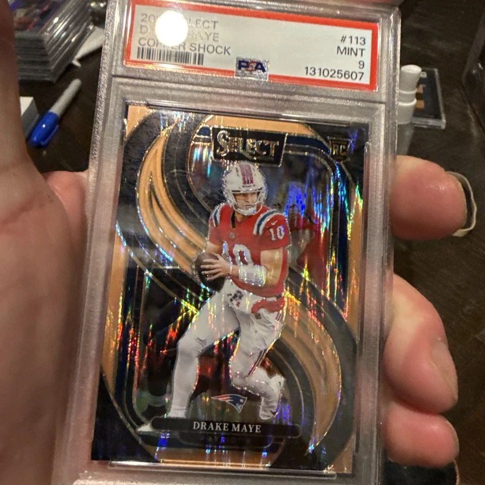 Amortiguador de cobre Panini Select 2024 #113 Drake Maye Rookie RC 83/299 PSA 10 Foto 2 de 4