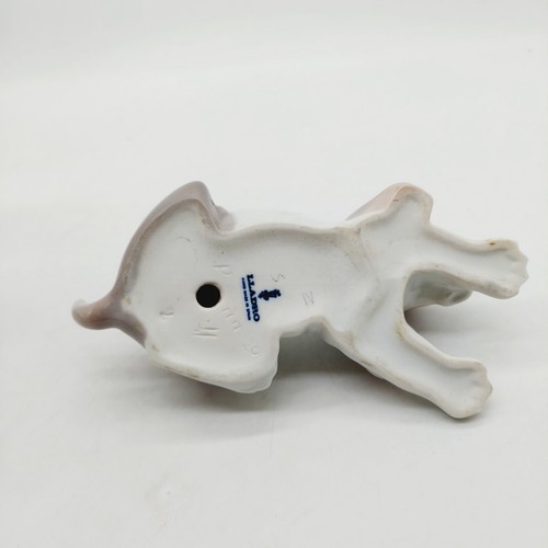 Lladro Puppy Dog "Beagle Puppy Lying" White Brown Sleeping 6" - Picture 5 of 8