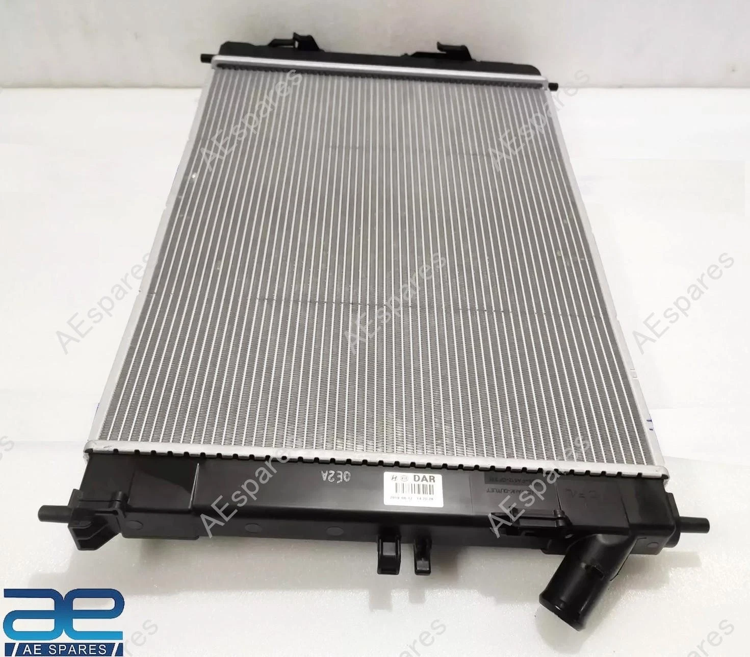 Radiator Assembly For Hyundai Creta 1.6L 2015-2020 253103X550 view 2