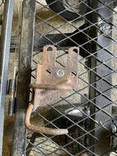 Fiat Coupe Back Box Bracket Hanger