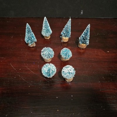 Vtg Christmas Cobblestone Corners 2001 Accessories Bushes Trees Landscape Lot 8