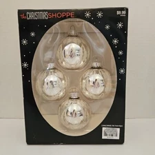 4 Christmas Shoppe Shiny Silver W/Glitter Feathers Glass Ornaments 