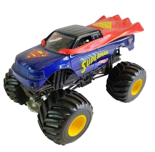 SUPERMAN Monster Jam Truck Mattel Hot Wheels Looney Tunes 1:64 Spin Master Toy