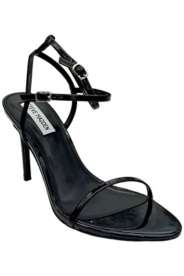 Steve Madden SANDALIA THERESA En Black Patent | REVOLVE