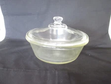 Antique 1- 1/2qt Pyrex Casserole Dish w/ Lid - Patented May 27, 1919