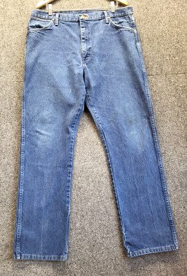 Wrangler Jeans Men's 40x32 Blue Denim Straight Cut Med Wash 100% Cotton