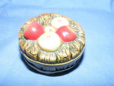 Pendelfin  Apple Barrel Burnley England Stoneware