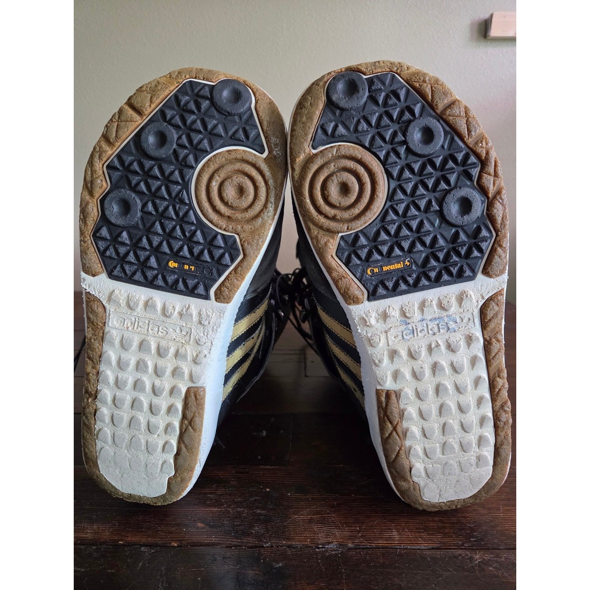 Adidas‎ Samba Snowboard Boots Mens 13 Black Gold BW0990 Continental Sole Damage Boardshop: Adidas Samba Boot main image 4