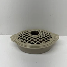 Vintage 1985 Vermont Castings Beige Oval Wood Stove Steamer USED