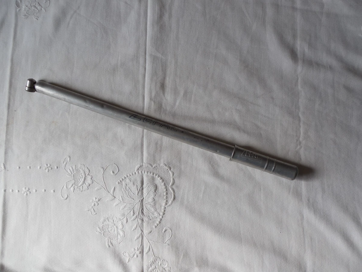 Ancienne pompe alu pump alloy ventolux old racing bike vélo à Acquin Ancienne pompe alu pump alloy ventolux old racing bike vélo à Acquin