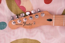 fender telecaster left handed-2011 january-Midnight Wine-Hardly used