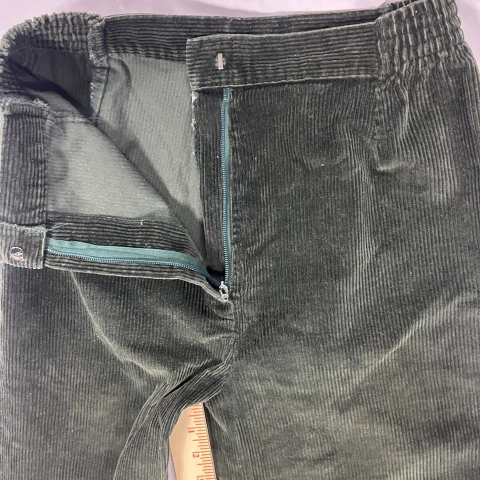 Vintage 70s Wrangler Women's 13 Green Corduroy Pants High Waist Wide Leg USA - Image 2 of 4
