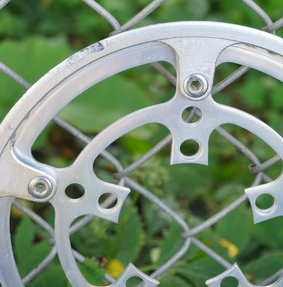 Stronglight Chainring 52T 86 122 BCD Vintage Bashguard Chainguard Crankset Crank - Image 4 of 4