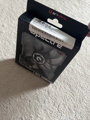 3 x Bitfenix Red LED 120mm PC Case Fan (3-pin/molex) - Picture 2 of 3