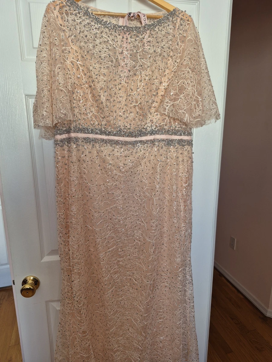 plus size kelly green dress Pretty A versatile wardrobe staple main image 1