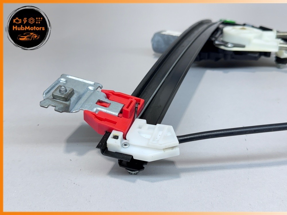 M139 03-13 Maserati Quattroporte Front Left Door Window Regulator w/ Motor