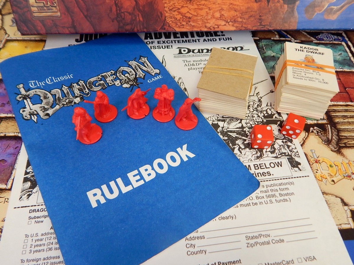 NICE 1992 TSR The Classic Dungeon Dragons D&D Board Game | eBay