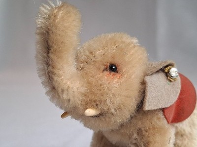 VINTAGE 1950s STEIFF MOHAIR BABY ELEPHANT, EAR BUTTON, 75TH ANNIVERSARY NICE