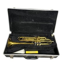 King Gold Brass Trumpet Standard Band Instrument W Case Mouthpiece Mute Used King Gold Brass Trumpet Standard Band Instrument W Case Mouthpiece Mute Used