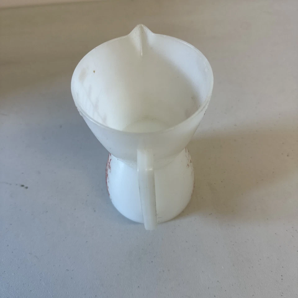 Vintage Retro Tupperware Double Sided 1 Cup Measuring Wet/Dry Red Lettering - Image 3 of 3