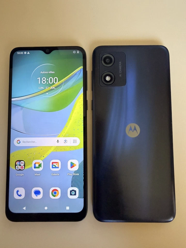 NO RESERVE PRICE Motorola moto E13 (Xt2345-3) 6.5" - 64 Go - Dual SIM - Photo 1/1