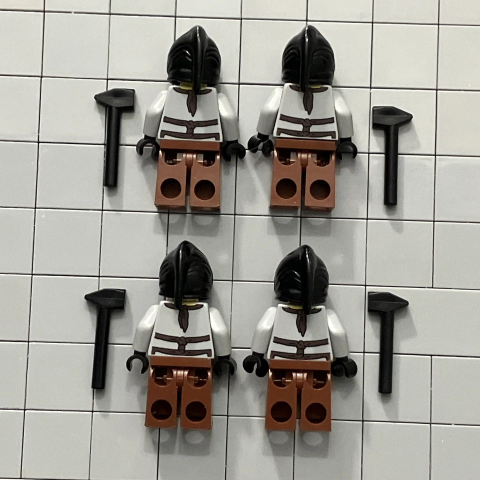 LEGO minifigure Knight Kingdoms - Blacksmith Castle cas492 Lot Of 4 F3 26 - Image 2 of 2