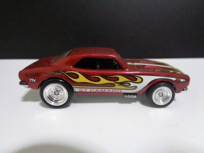 Hot Wheels スーパートレジャーハント '67 CAMARO Hot Wheels 2017 Super Treasure Hunt 67 Camaro Red US Card