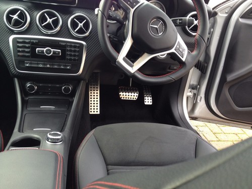 Mercedes AMG Dead Pedal Footrest A45 C63 CLA45 GLA45 W204 W164 X156 C117 - Picture 5 of 5
