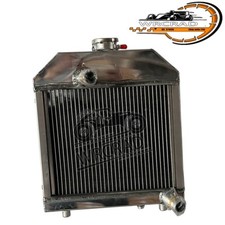 2-Row Tractor Radiator For Kubota B6100 B7100 B6100HST-DT B6100HST-E 15553-72060
