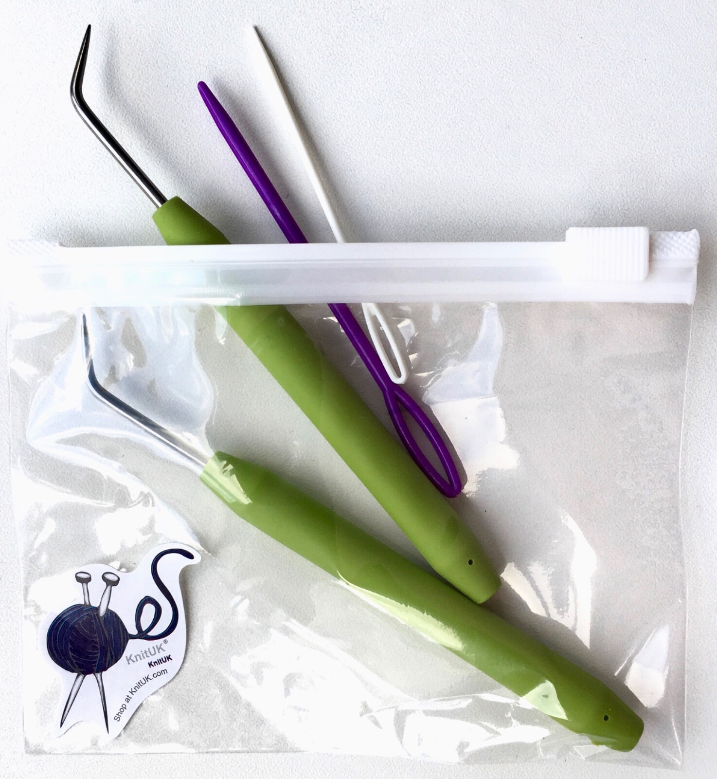 KnitUK Knitting Loom Hook Set of 2 Green Soft-Grip Loom Picks & Wool Needles.