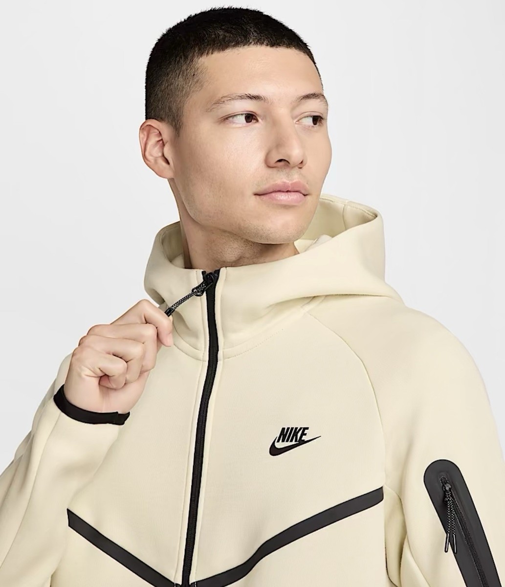 HV0949-234) Nike Tech Men's Full -Zip Windrunner Hoodie Light
