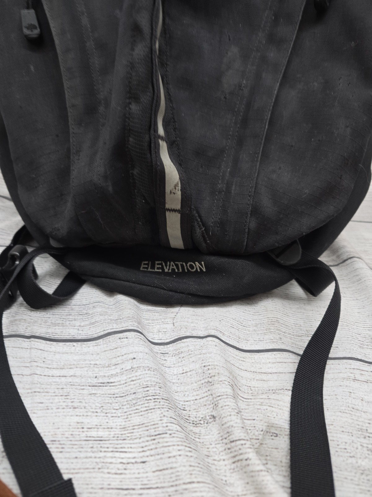 The North Face Elevation Black Backpack Large - image 2