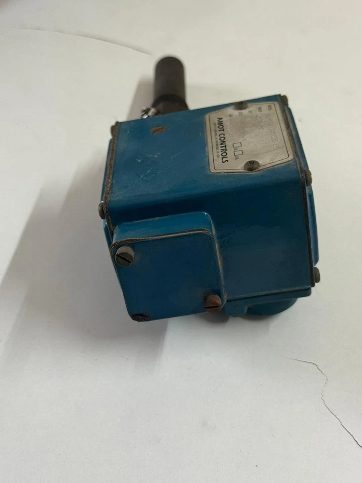 Amot Controls 4140DR1D00CE2-EE Temperature Switch - Image 3 of 4