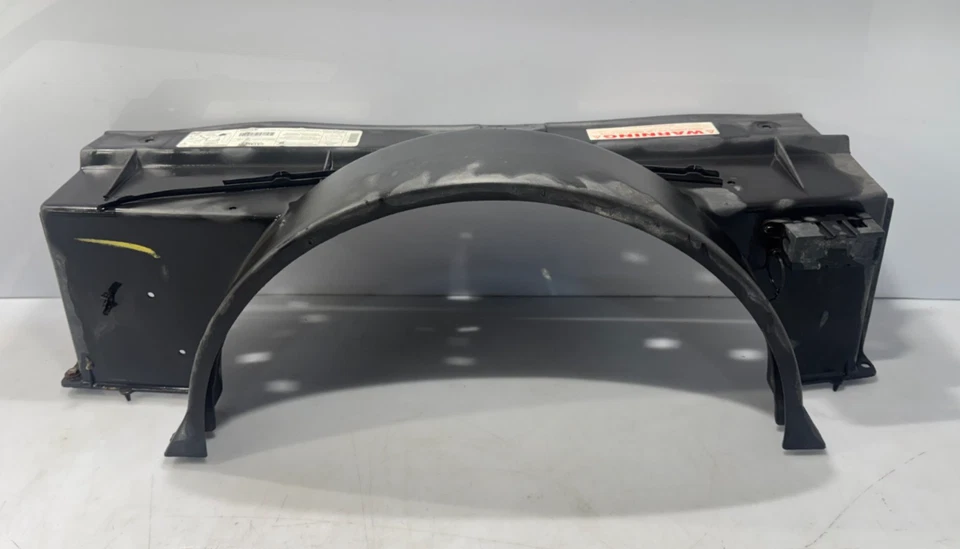 1998-2000 GMC YUKON RADIATOR COOLING SHROUD P/N 15153686 GENUINE OEM USED PART - Image 4 of 4