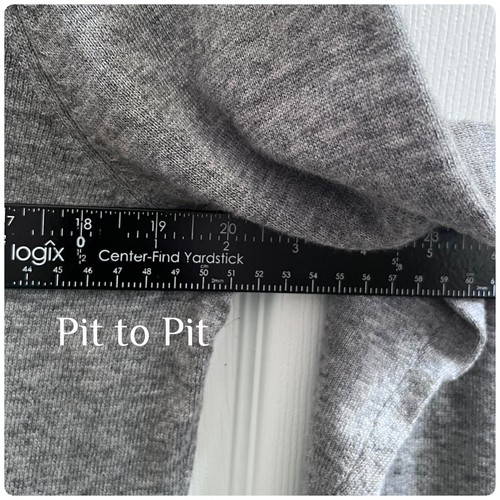 Talbots New Gray Lambswool Blend Polar Bear Pullover Sweater Petite Size XL - Picture 7 of 11