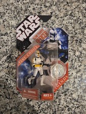 Clone Trooper Officer YELLOW Saga Legends STAR WARS 30th Anniversary NEW MOC